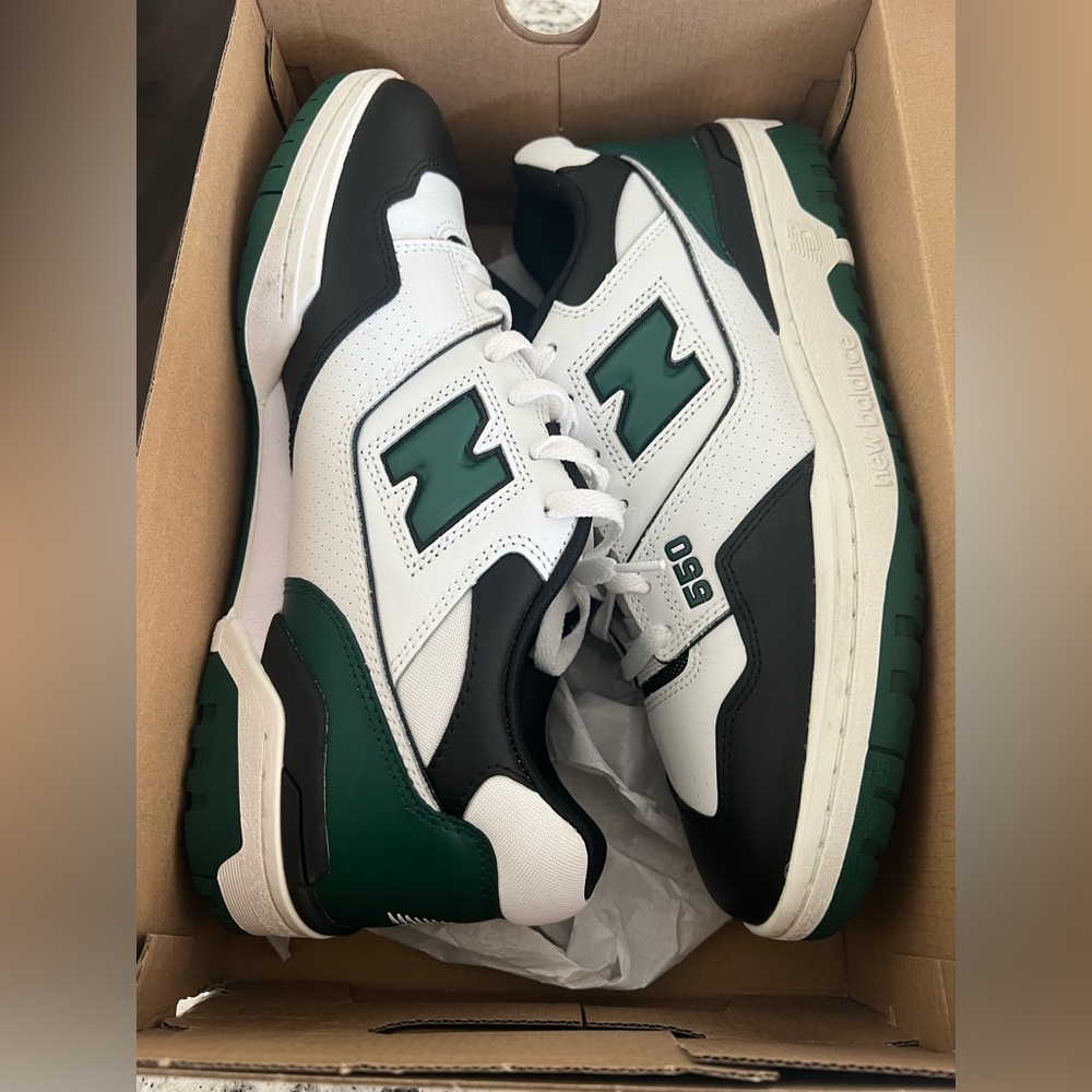 New Balance 550 Sneakers